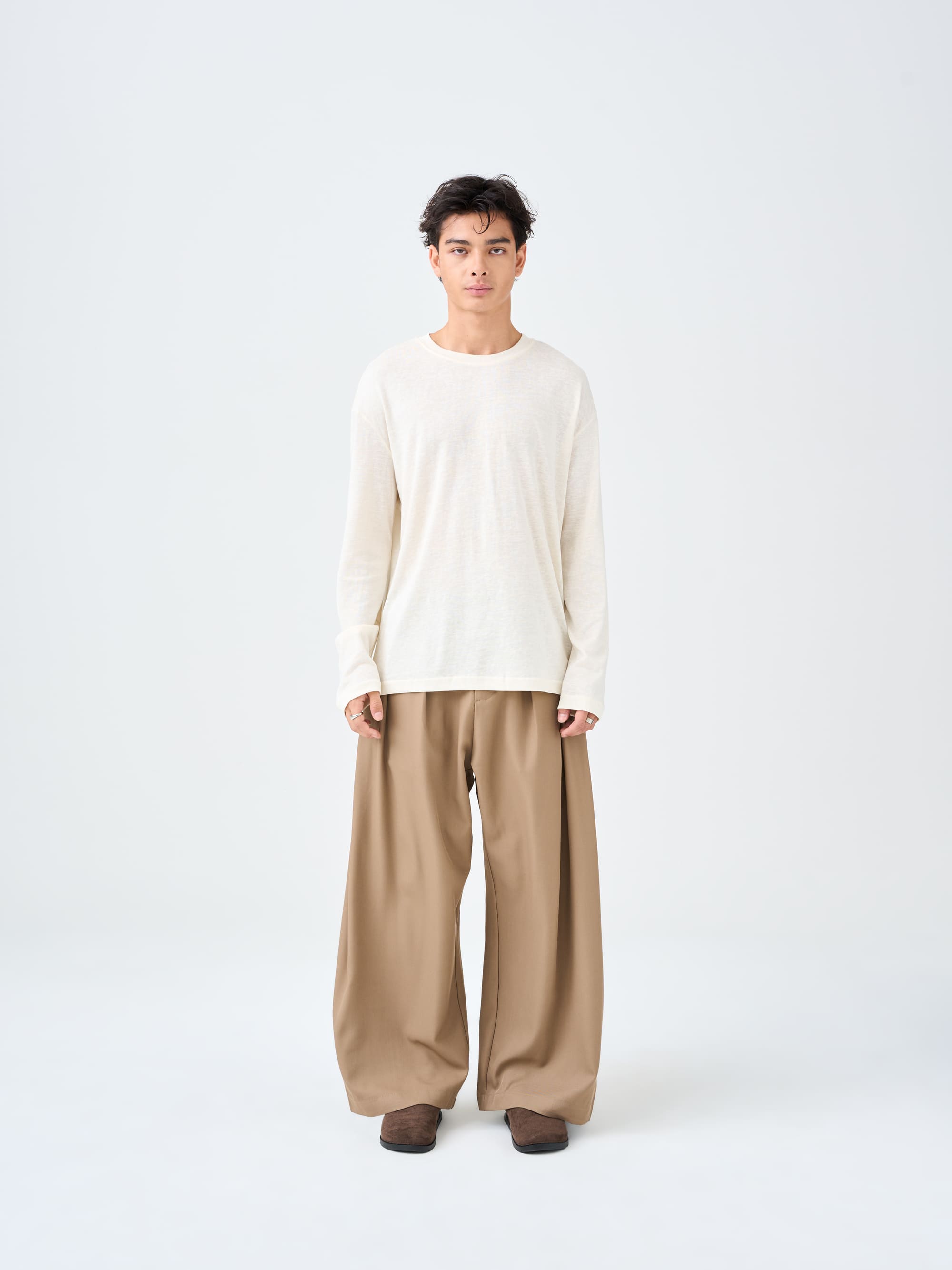 Wide Pleated Trouser