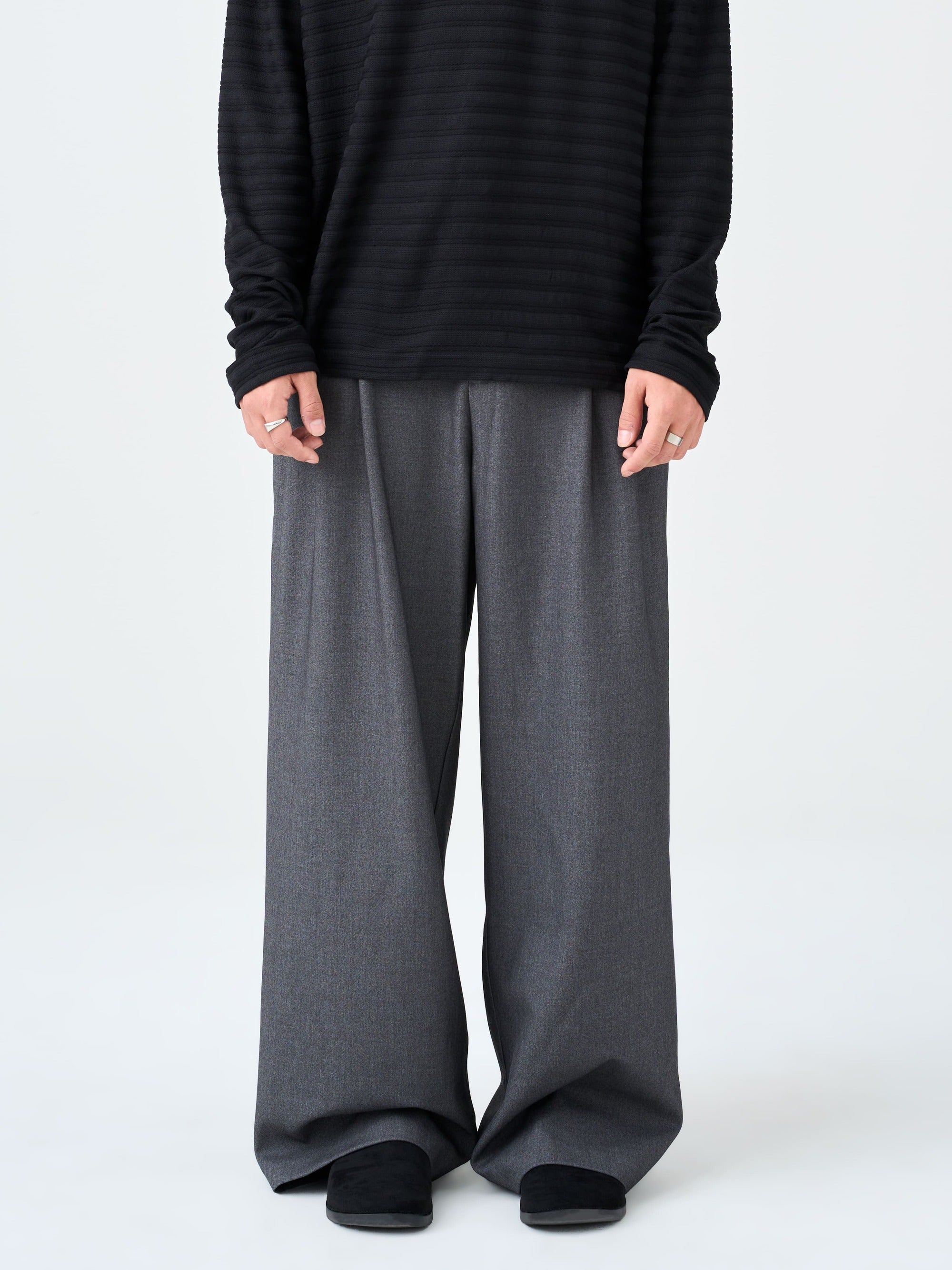Relaxed Straight Trousers